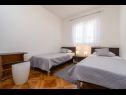 Apartementen Stipe - 25m from the sea: A1(4+1) Sevid - Riviera Trogir  - Appartement - A1(4+1): slaapkamer