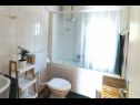 Apartementen Garden - sea view: A1(4) Sevid - Riviera Trogir  - Appartement - A1(4): badkamer met toilet