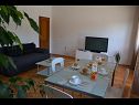 Apartementen Marin1 - near pebble beach: A1(2+2), A2(2+2) Trogir - Riviera Trogir  - Appartement - A2(2+2): woonkamer