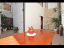 Apartementen Irvin - sweet apartment : A1(5) Trogir - Riviera Trogir  - Appartement - A1(5): terras