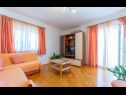 Apartementen Mare - comfortable apartment : A1(5), A2(5) Trogir - Riviera Trogir  - Appartement - A1(5): woonkamer
