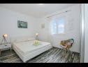 Apartementen Florio - garden & free parking: A1(5) Trogir - Riviera Trogir  - Appartement - A1(5): slaapkamer
