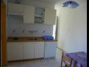 Apartementen Fran - 30 m from sea : A1-veliki(5), A2-mali(3) Vinisce - Riviera Trogir  - Appartement - A1-veliki(5): keuken
