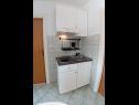 Apartementen Josi - 150 m from sea: A1(4+1), A2(4+1), A4(4+1) Vinisce - Riviera Trogir  - Appartement - A1(4+1): keuken