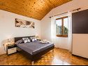 Apartementen MiMa - 150 m from the beach: A1(2+2), A3(5), A2(2+2) Susica - Eiland Ugljan  - Appartement - A3(5): slaapkamer