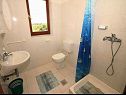 Apartementen MiMa - 150 m from the beach: A1(2+2), A3(5), A2(2+2) Susica - Eiland Ugljan  - Appartement - A2(2+2): badkamer met toilet