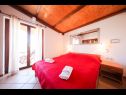 Apartementen Vesna - 200 m from beach A1(2), SA2(2), A3(2) Bibinje - Riviera Zadar  - Appartement - A1(2): slaapkamer