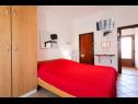 Apartementen Vesna - 200 m from beach A1(2), SA2(2), A3(2) Bibinje - Riviera Zadar  - Studio-appartment - SA2(2): slaapkamer