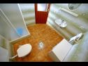 Apartementen More - 600 m from beach: A2(2+3), SA3(2+1), SA4(2+2) Bibinje - Riviera Zadar  - Studio-appartment - SA3(2+1): badkamer met toilet