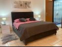 Apartementen More - 600 m from beach: A2(2+3), SA3(2+1), SA4(2+2) Bibinje - Riviera Zadar  - Appartement - A2(2+3): slaapkamer