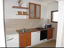 Apartementen Pupa - nice family apartments: A1 Dora(4+1), A2 Mihael(4+1), A3 Tea(2+1) Petrcane - Riviera Zadar  - Appartement - A3 Tea(2+1): keuken