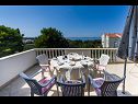 Apartementen Pupa - nice family apartments: A1 Dora(4+1), A2 Mihael(4+1), A3 Tea(2+1) Petrcane - Riviera Zadar  - Appartement - A1 Dora(4+1): balkon