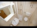 Apartementen Armitage - family friendly: A1(4), A2(4+1), A3(2+1), A4(2+1), A5(2+1) Privlaka - Riviera Zadar  - Appartement - A5(2+1): badkamer met toilet