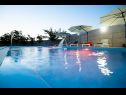 Apartementen Armitage - family friendly: A1(4), A2(4+1), A3(2+1), A4(2+1), A5(2+1) Privlaka - Riviera Zadar  - zwembad