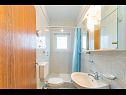 Apartementen Ivica - with parking : A1-0A(4+1), A2-1A(4+1), A3-1B(4+1), A4-2A(4+1) Sabunike - Riviera Zadar  - Appartement - A2-1A(4+1): badkamer met toilet