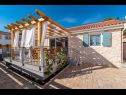 Vakantiehuizen Sanya - stone house with outdoor hot tub: H(4) Sukosan - Riviera Zadar  - Kroatië  - huis