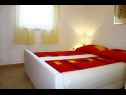 Apartementen Almond A1(2+2), A2(4+2), A3(4+2) Vir - Riviera Zadar  - Appartement - A1(2+2): slaapkamer
