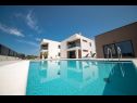 Apartementen Vrsi beautiful apartments with pool A1(4), A2(4), A3(4) Vrsi - Riviera Zadar  - zwembad
