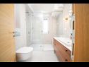 Apartementen Vrsi beautiful apartments with pool A1(4), A2(4), A3(4) Vrsi - Riviera Zadar  - Appartement - A1(4): badkamer met toilet