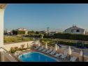 Apartementen Nenad - with pool; A1(4+1), A2(4+1), SA3(3), SA4(3), A5(2+2) Vrsi - Riviera Zadar  - Appartement - A2(4+1): uitzicht