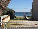 Apartementen Gorda - 50m from the beach & parking: A1(5), A2(2) Zadar - Riviera Zadar  - uitzicht (huis en omgeving)