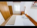 Apartementen Petin - 5m from the sea: A1(2+2), A2(2+2) Zadar - Riviera Zadar  - Appartement - A2(2+2): slaapkamer