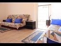 Apartementen en kamers Jagoda - comfy and cozy : A1 Lijevi (3+2), A2 Desni (3+2), R1(4) Zadar - Riviera Zadar  - Appartement - A2 Desni (3+2): woonkamer