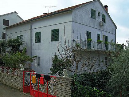 Apartementen Jadra - with terrace : A1(4+1) Biograd - Riviera Biograd 