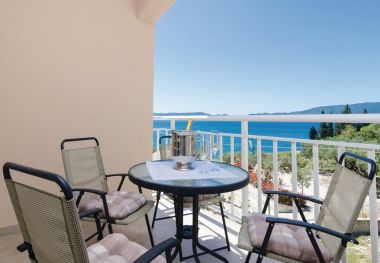 Apartementen Ljuba - in center & close to the beach: A1(2+2), A2(2+2), A3(2+2), A4(2+2) Duba - Riviera Dubrovnik 