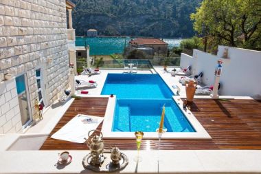 Vakantiehuizen Franco - with sea view and swimming pool: H(8+4) Mokosica - Riviera Dubrovnik  - Kroatië 