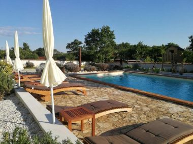 Vakantiehuizen Cvit - open pool: H(8) Barban - Istrië  - Kroatië 