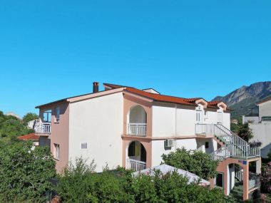 Apartementen Biljana - 150m from beach: A1(2+1), A2(2+2), A3(5), A4(2+2) Gradac - Riviera Makarska 