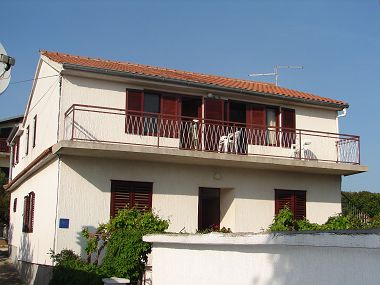 Apartementen Dragan - Economy Apartments: A1 Veci (4+1), A2 Manji (4+1) Jezera - Eiland Murter 
