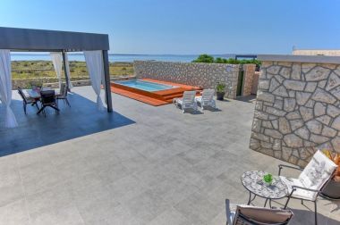 Vakantiehuizen Ira-70m from the beach and with pool: H(6+1) Kosljun - Eiland Pag  - Kroatië 