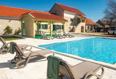 Vakantiehuizen Villa Karaga - with private pool: H(8+1) Ljubotic - Riviera Sibenik  - Kroatië 