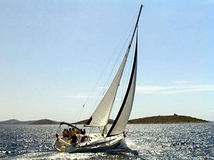 Zeilboot - Bavaria 44 (code:WPO24) - Trogir - Riviera Trogir  - Kroatië 