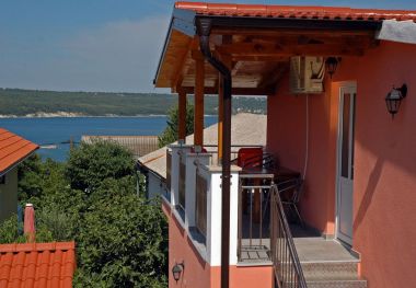 Apartementen Tiho - nice view: A1 prizemlje(5+1), A2 kat(5+1), A3 kat II(4+2) Gornji Karin - Riviera Zadar 