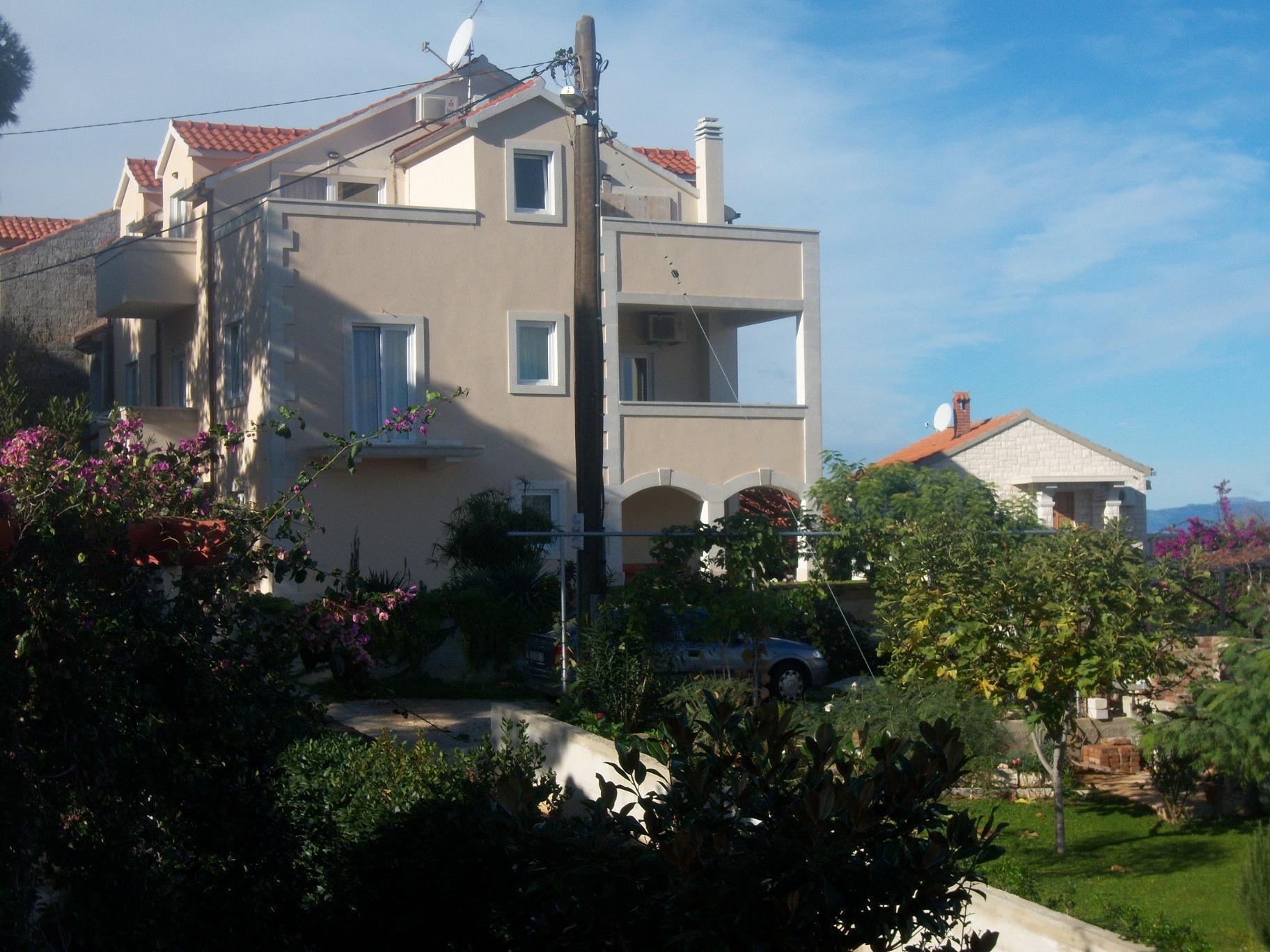 Apartementen Orange - 30m from beach : A1(4) Postira - Eiland Brac 