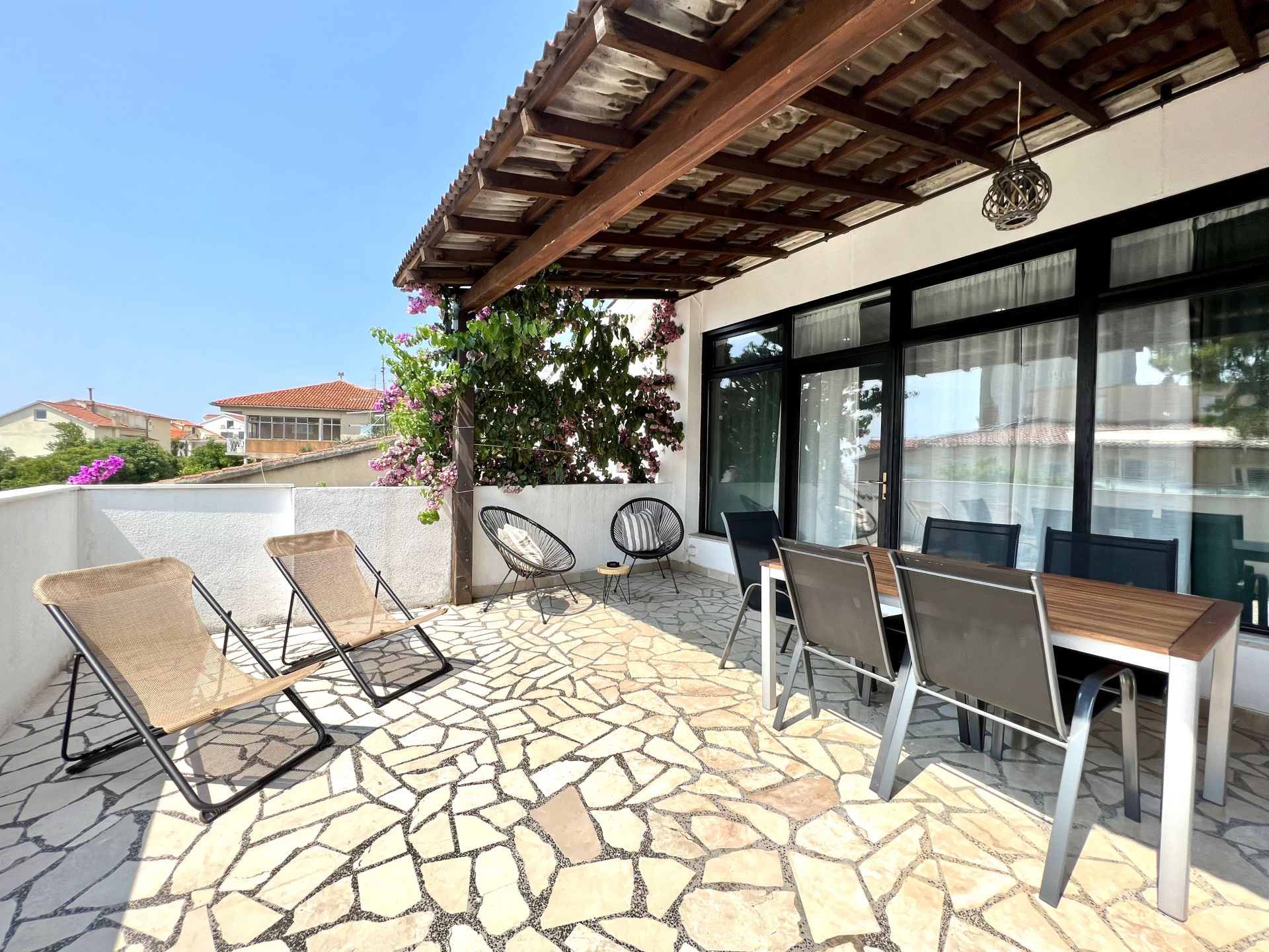 Apartementen Denis - great location & large terrace: A1(5) Makarska - Riviera Makarska 
