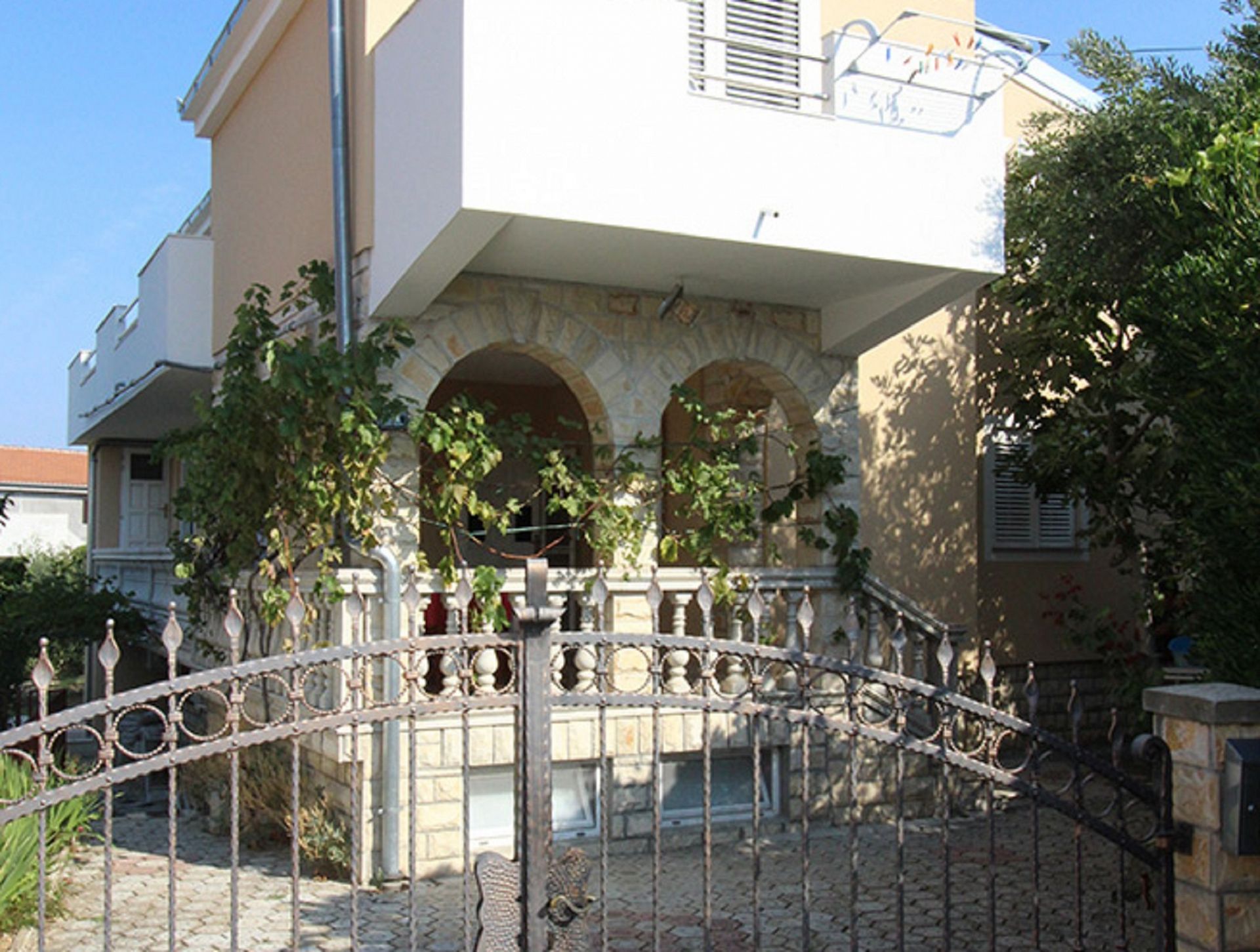 Apartementen Anna - great location & family friendly: A1(4), A3(4) Pirovac - Riviera Sibenik 